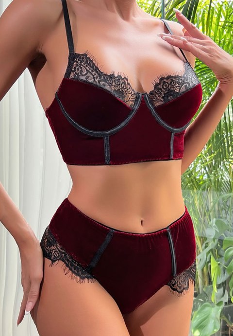 Waist Time Velvet Bra Set
