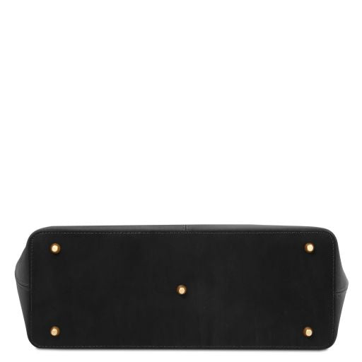 Essenza - Leather shoulder bag