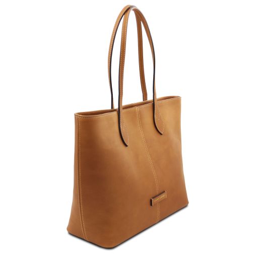 Essenza - Leather shoulder bag