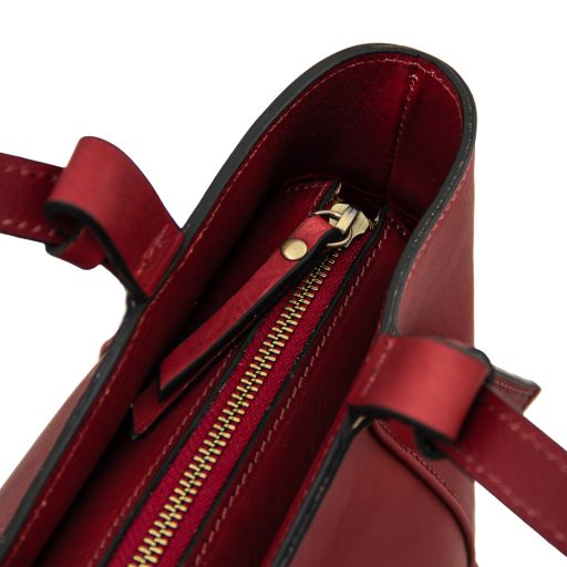 Libra - Leather shoulder bag
