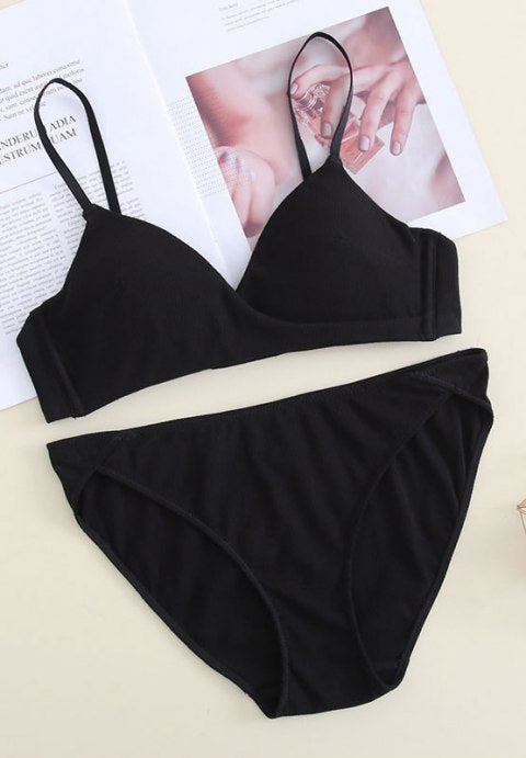 Tell It To Me Ribbed Comfort Bra Set